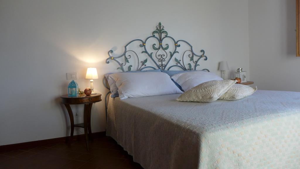 Agriturismo Colombino Siena Szoba fotó